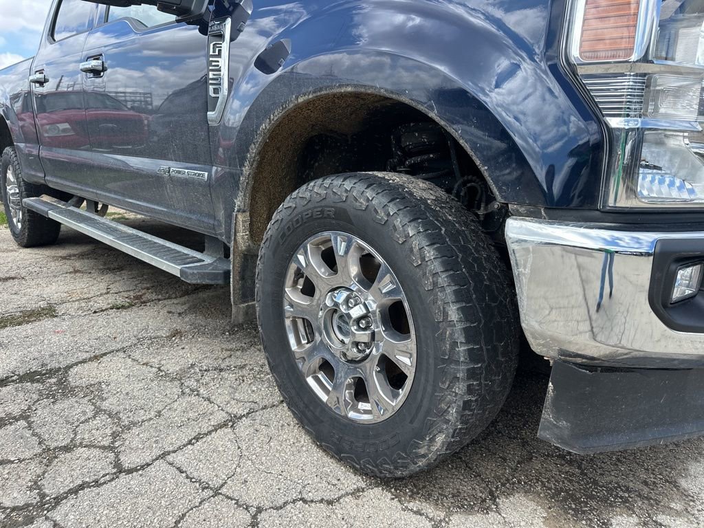 Used 2022 Ford F350 Lariat w/ Chrome Package AWD/4WD image 4