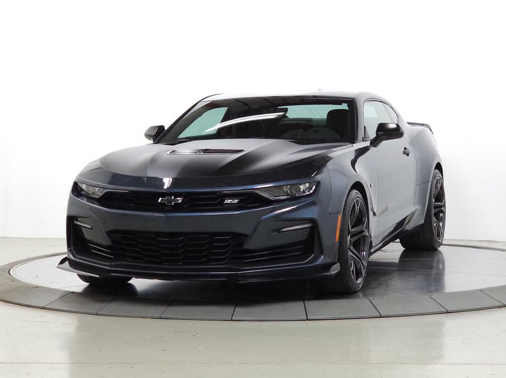 Used 2023 Chevrolet Camaro SS RWD image 3