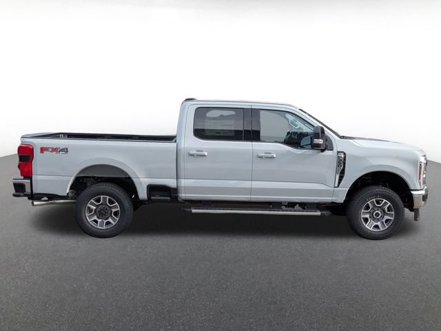 New 2026 Ford F350 Lariat w/ FX4 Off-Road Package AWD/4WD image 2