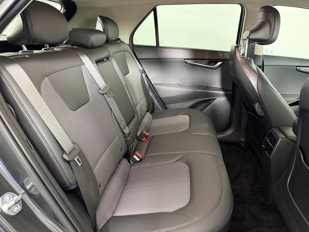 Used 2024 Kia Niro Wind FWD image 20