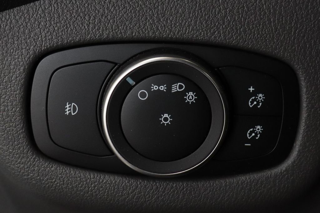 Used 2023 Ford Transit Connect XLT FWD image 28