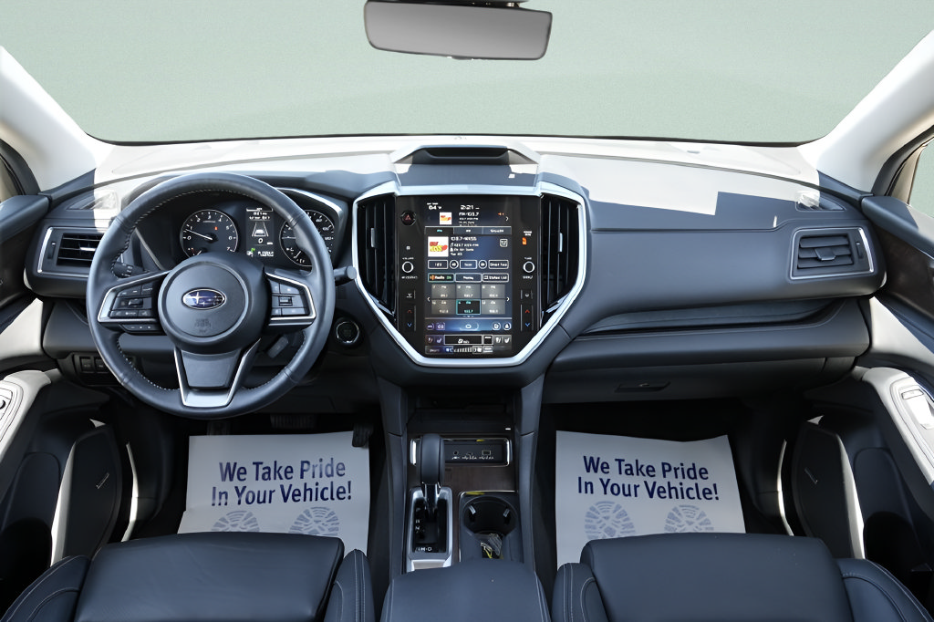 Used 2024 Subaru Ascent Touring AWD/4WD image 19