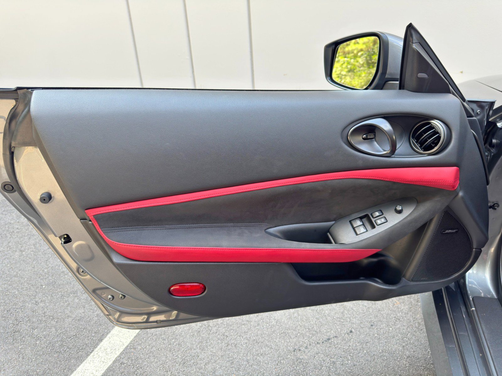 Used 2025 Nissan Z Performance w/ Floor Mat Package RWD image 37