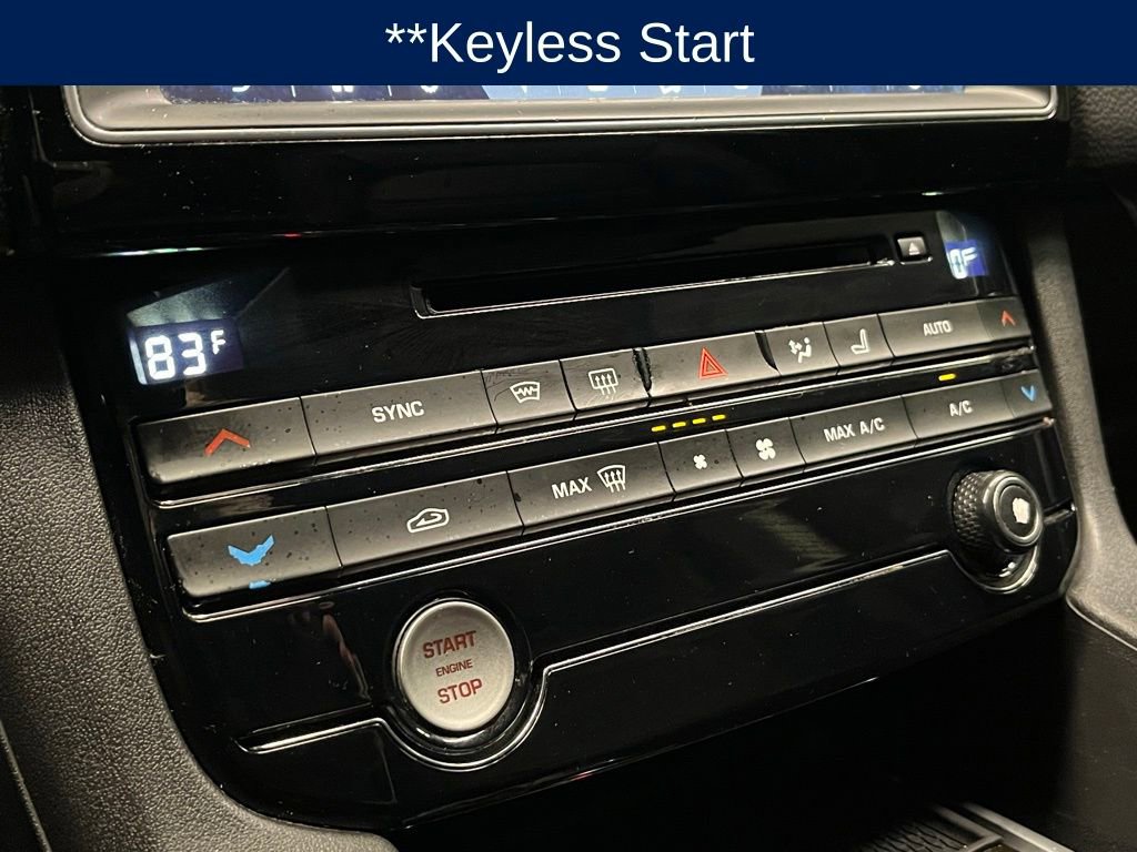 Used 2017 Jaguar F-PACE Prestige image 10