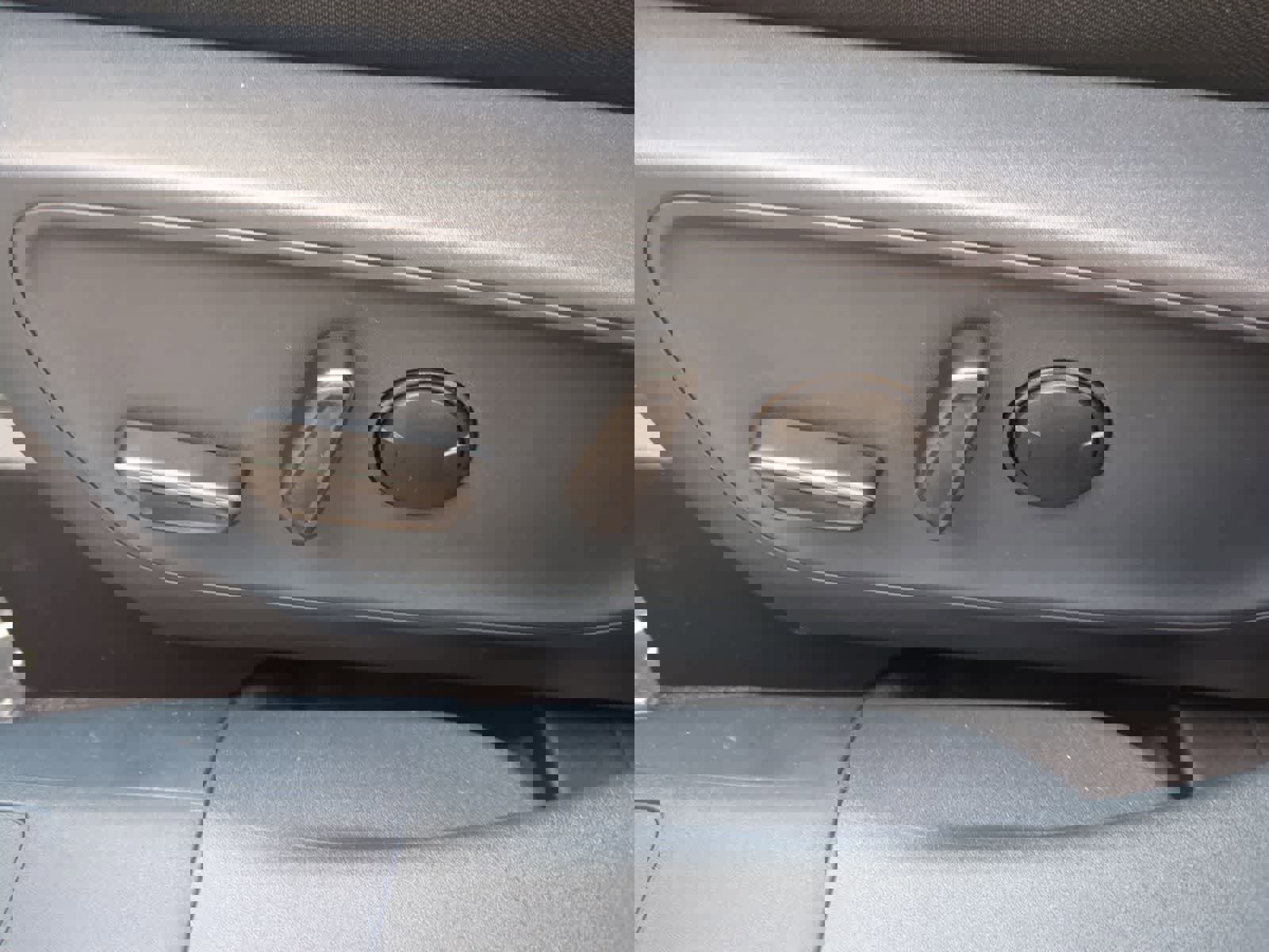 New 2025 Ford Maverick XLT w/ XLT Luxury Package image 17