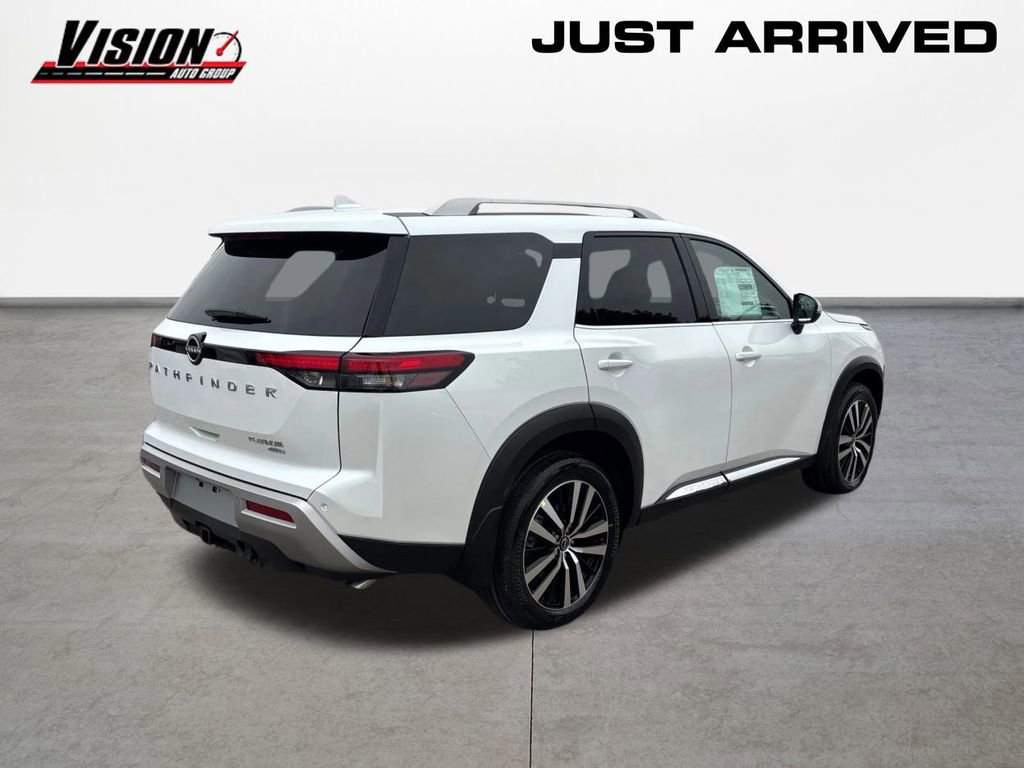 New 2025 Nissan Pathfinder Platinum w/ Cargo Package image 5
