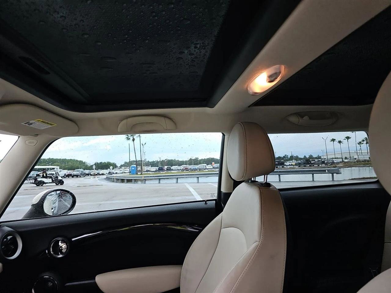 Used 2011 MINI Cooper Hardtop FWD image 12