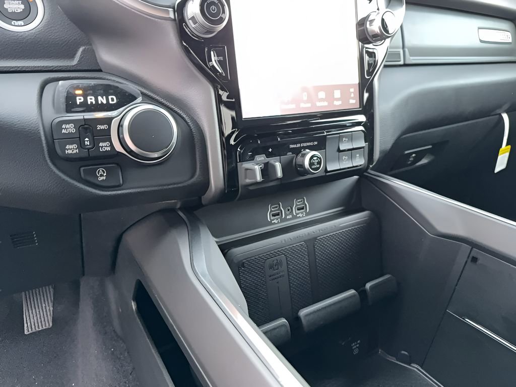 New 2025 RAM 1500 Big Horn image 15