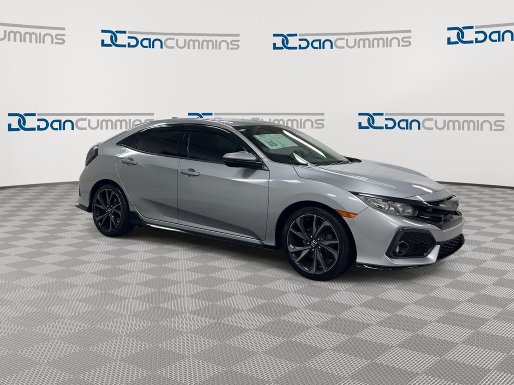 Used 2018 Honda Civic Sport image 2