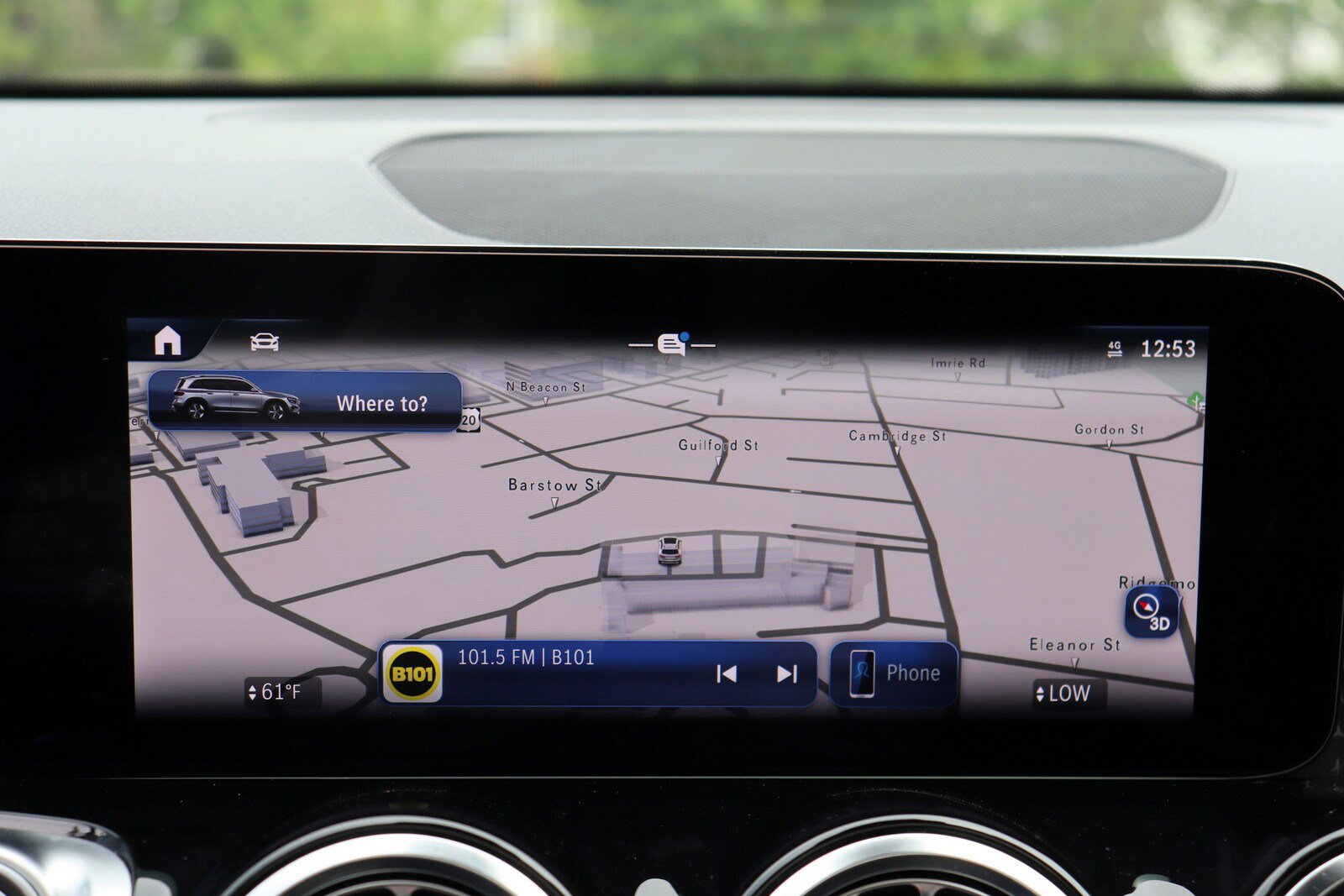 Used 2024 Mercedes-Benz GLB 250 w/ Driver Assistance Package image 33