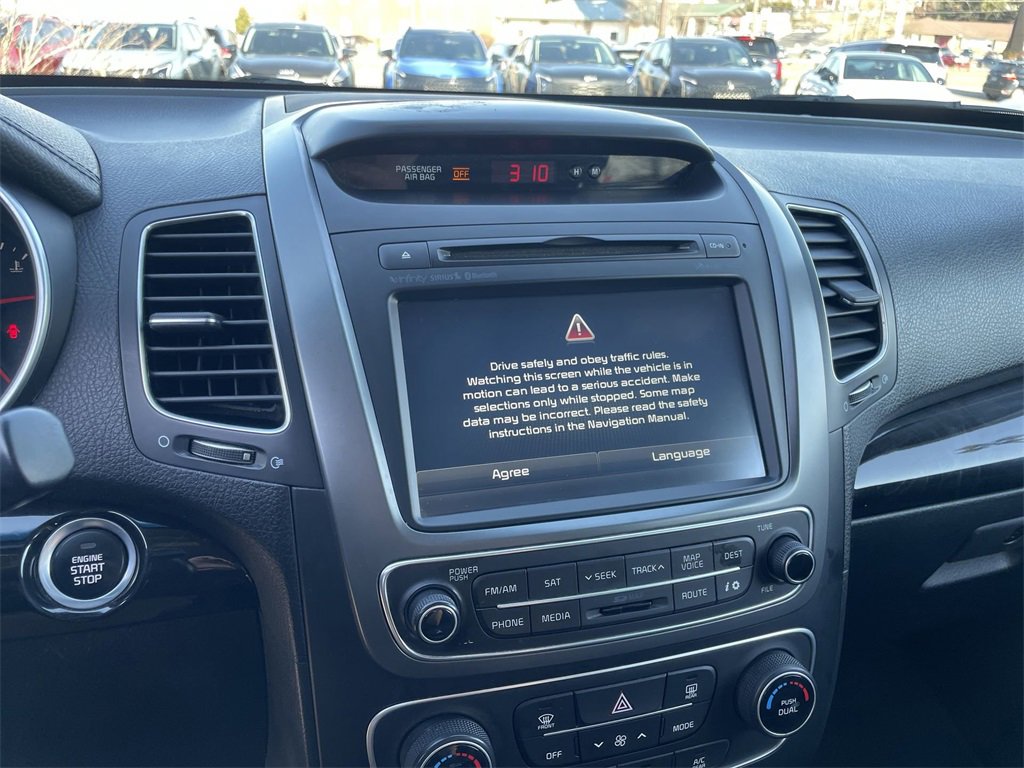 Used 2014 Kia Sorento SX w/ 3rd Row Package image 12