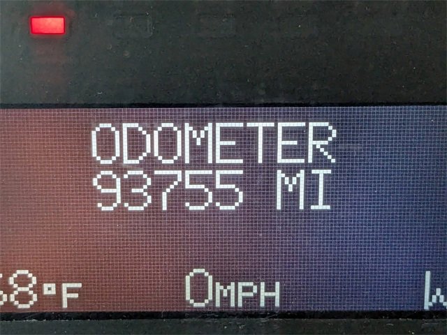 Used 2014 Cadillac Escalade Luxury image 34