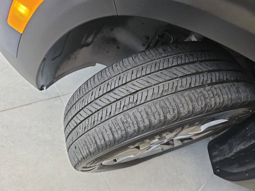 Used 2022 Kia Seltos S image 32