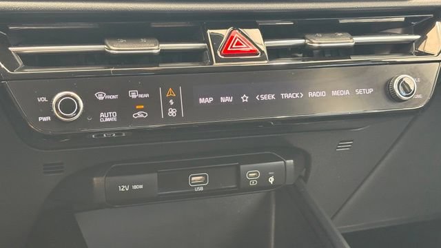 Used 2024 Kia Niro Wind w/ Wind Preserve Package FWD image 40