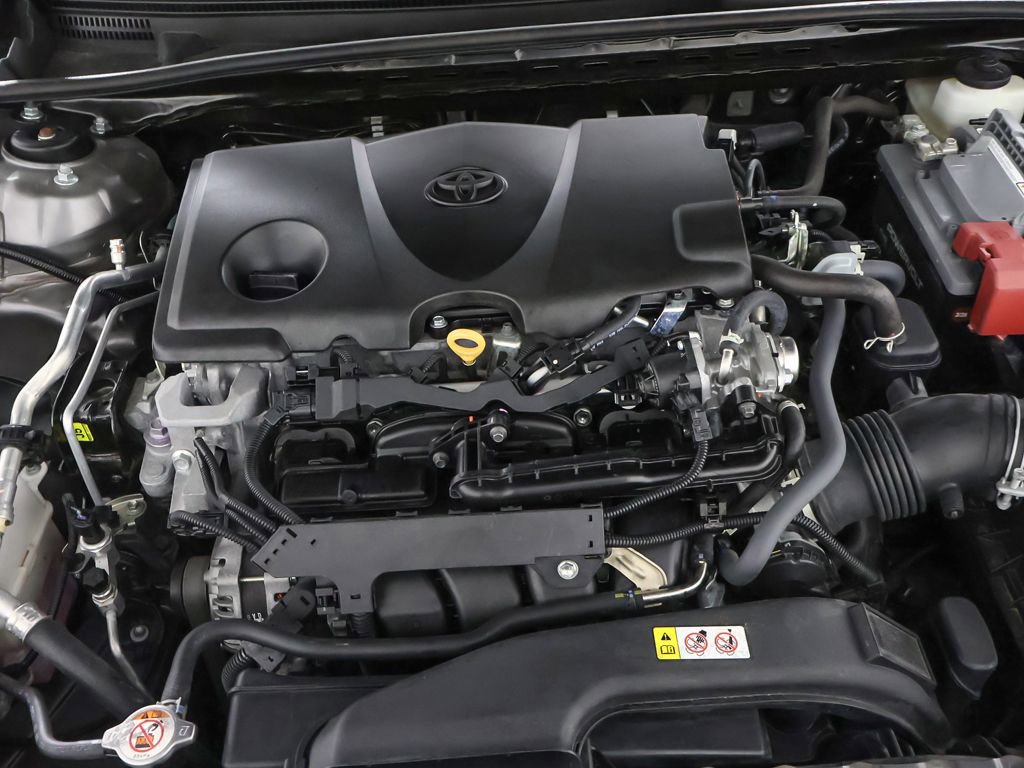 Used 2023 Toyota Camry XSE FWD image 18