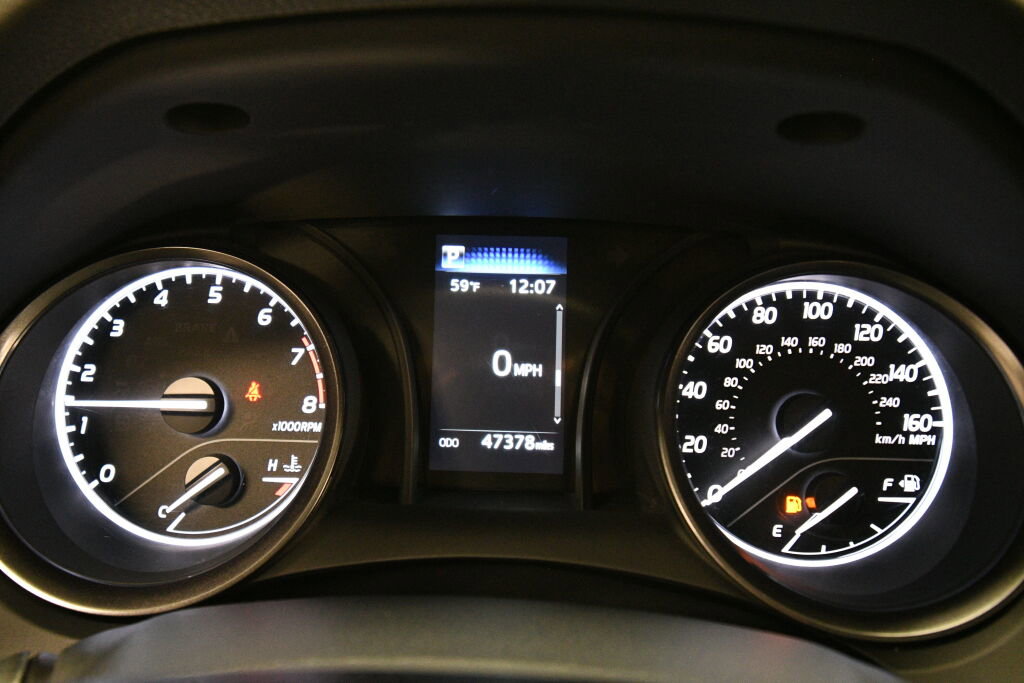 Certified 2024 Toyota Camry SE image 13