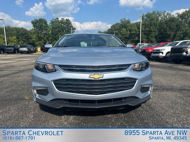 Used 2017 Chevrolet Malibu LT FWD image 8