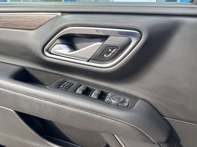 Used 2022 Chevrolet Tahoe Premier AWD/4WD image 20
