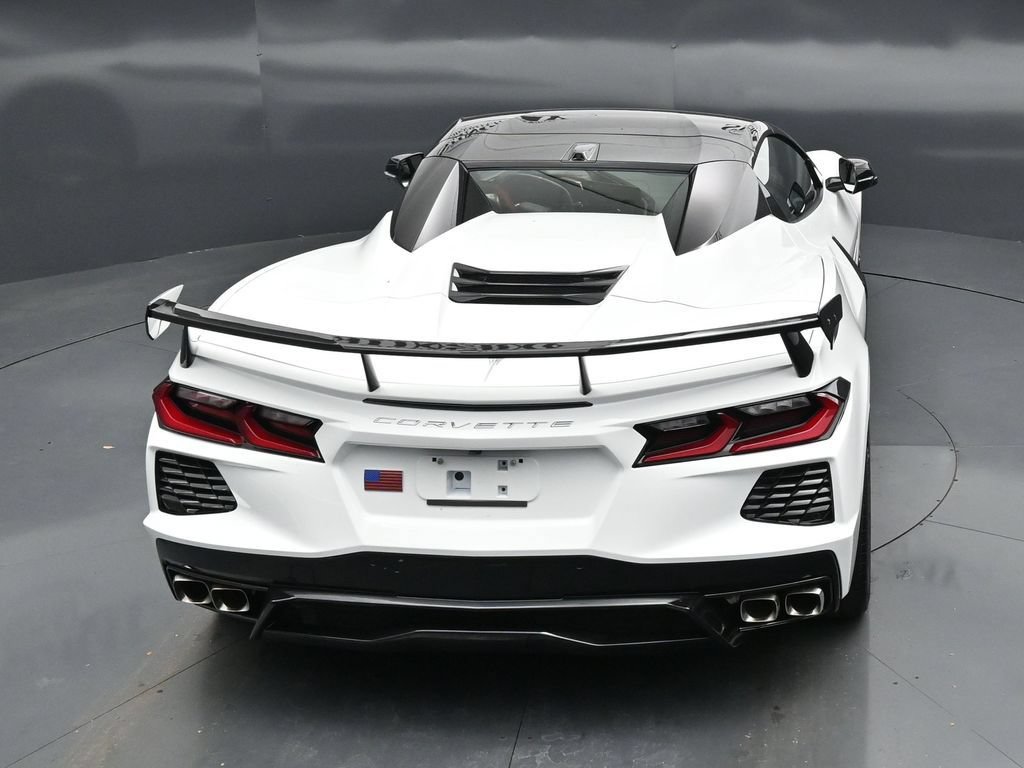 Used 2025 Chevrolet Corvette Stingray Premium Conv w/ Z51 Performance Package RWD image 14