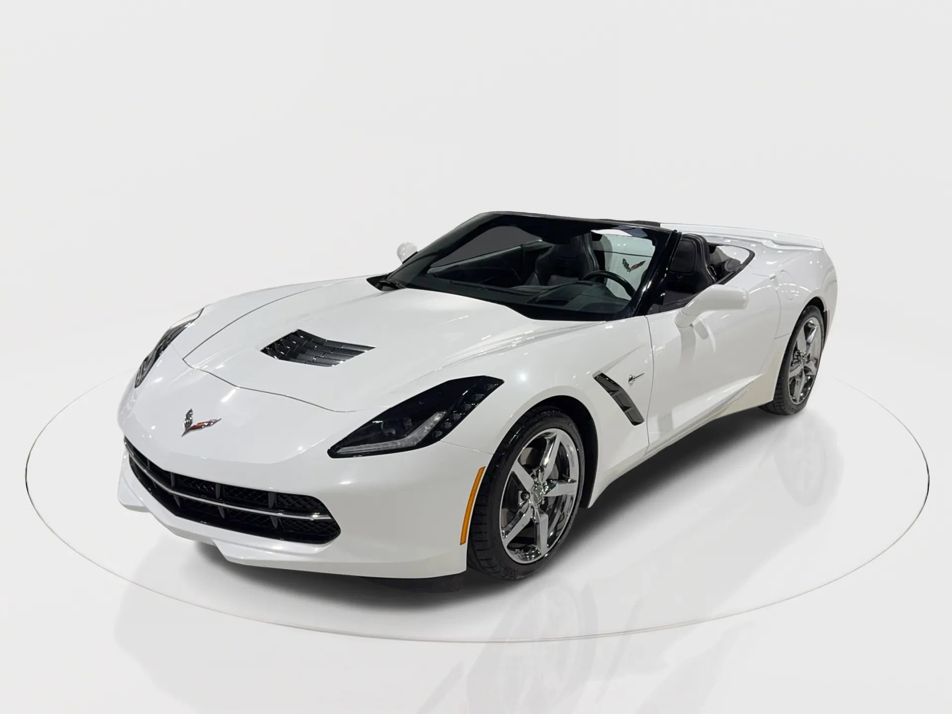 Used 2014 Chevrolet Corvette Stingray Convertible w/ 3LT Preferred Equipment Group image 6