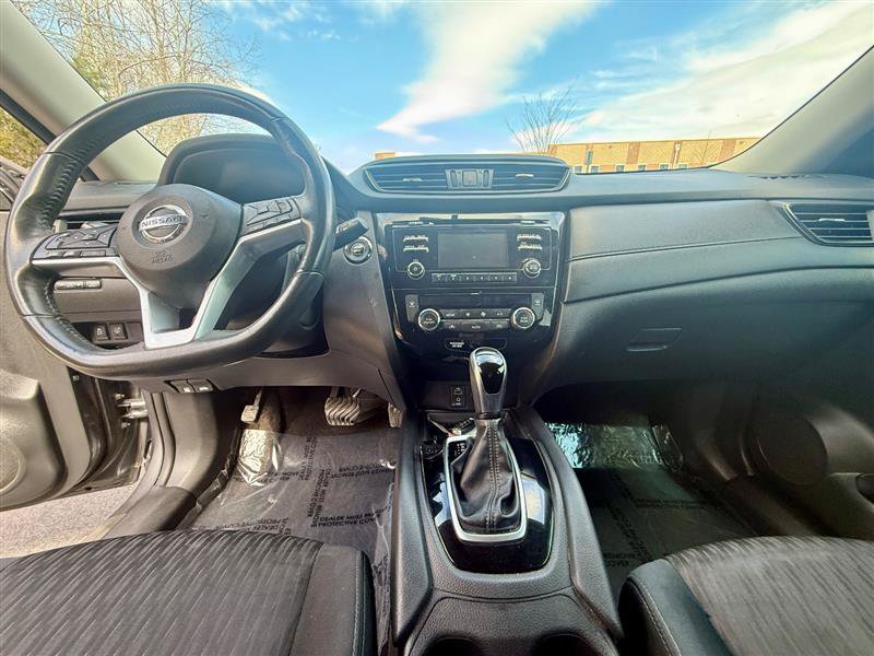 Used 2017 Nissan Rogue SV w/ Midnight Edition AWD/4WD image 45