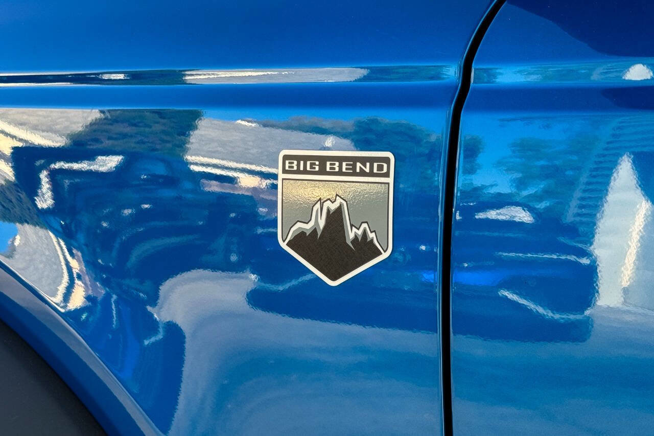 Used 2024 Ford Bronco Big Bend image 39