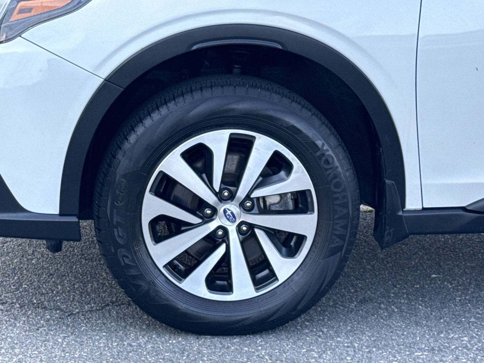 Used 2020 Subaru Outback Premium AWD/4WD image 12
