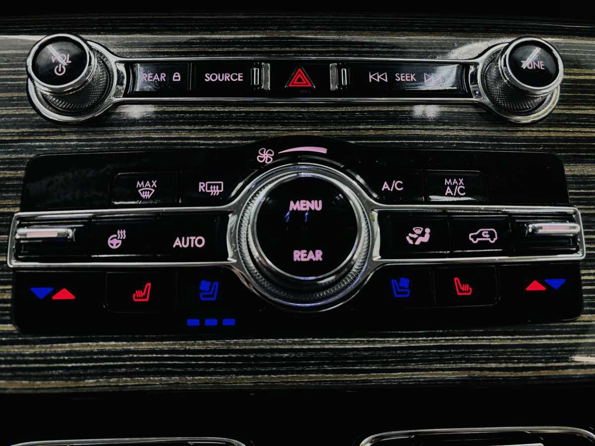 Used 2023 Lincoln Aviator Black Label w/ Dynamic Handling Package AWD/4WD image 62