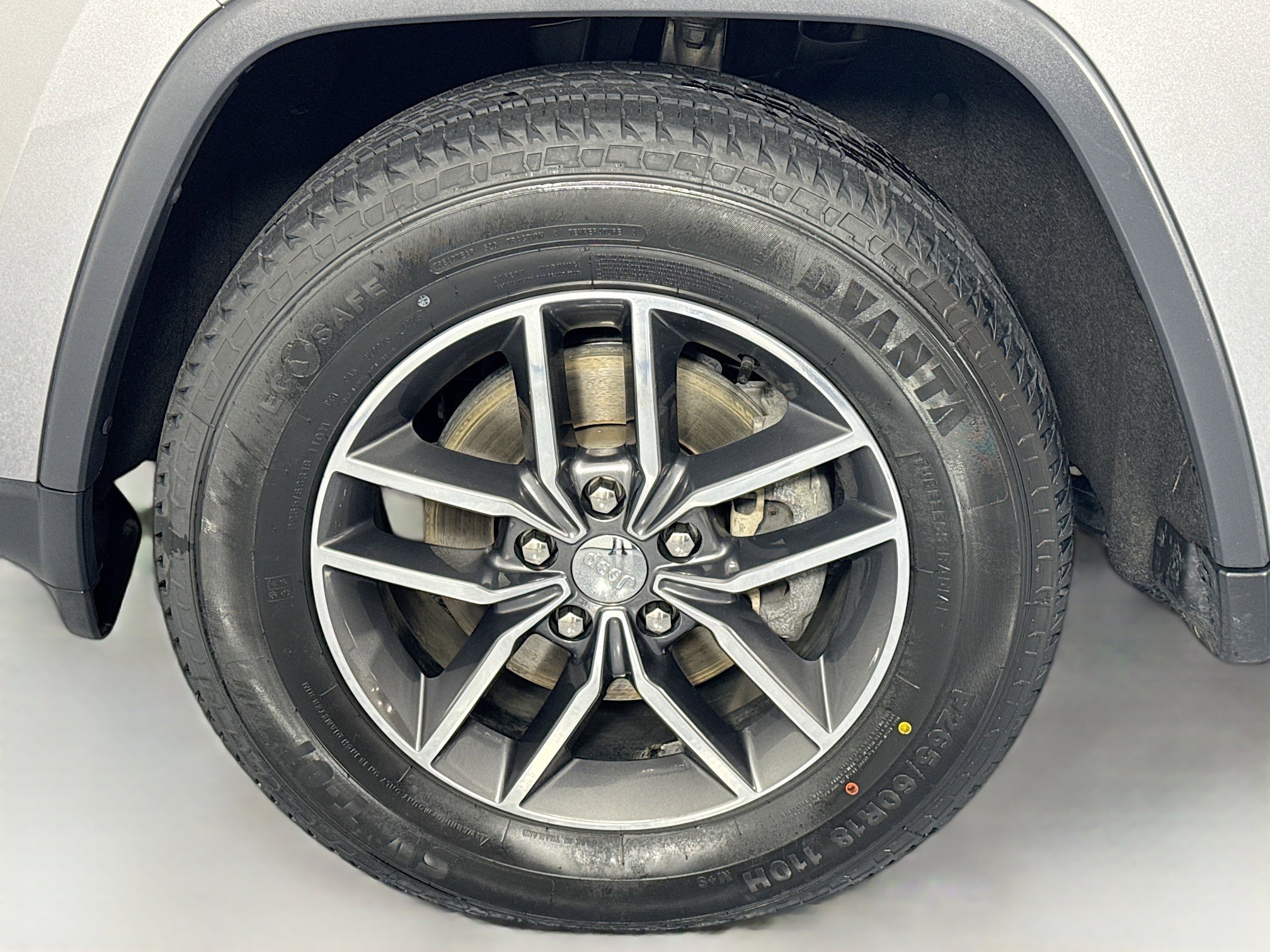 Used 2017 Jeep Grand Cherokee Limited AWD/4WD image 32