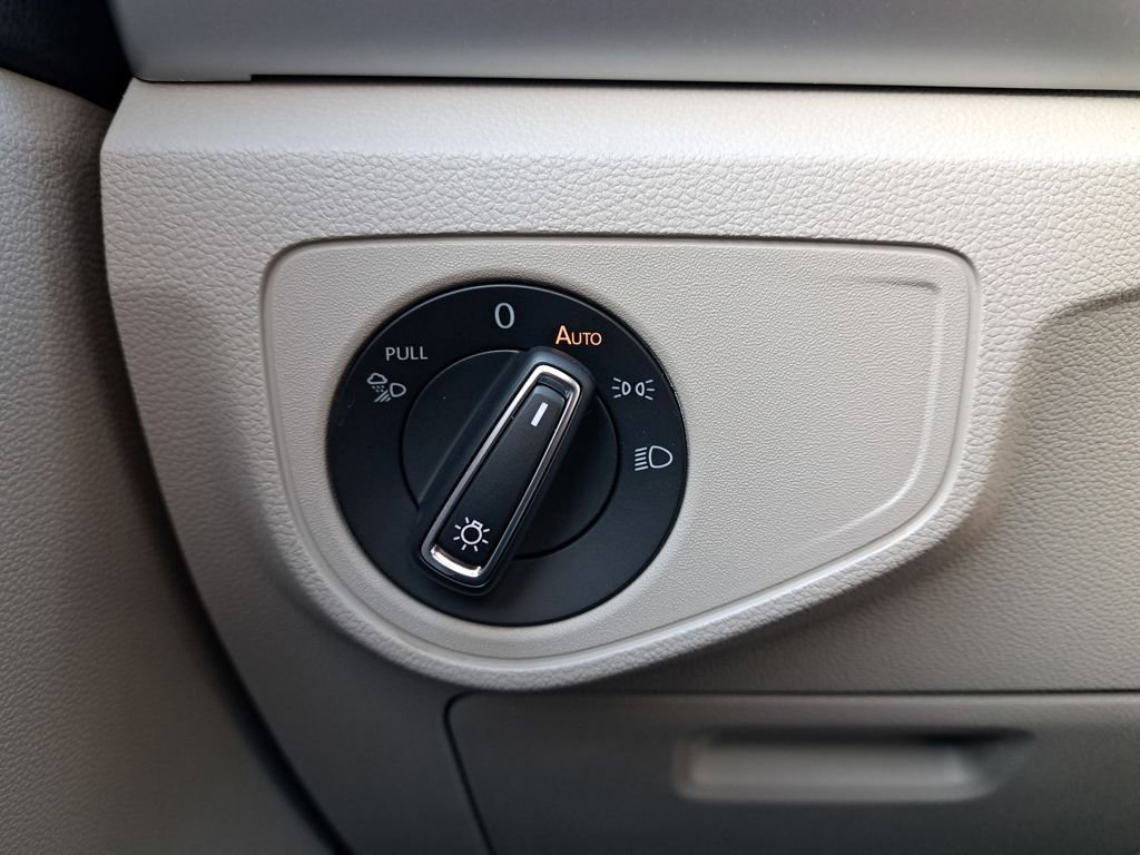 Used 2023 Volkswagen Atlas SE AWD/4WD image 31