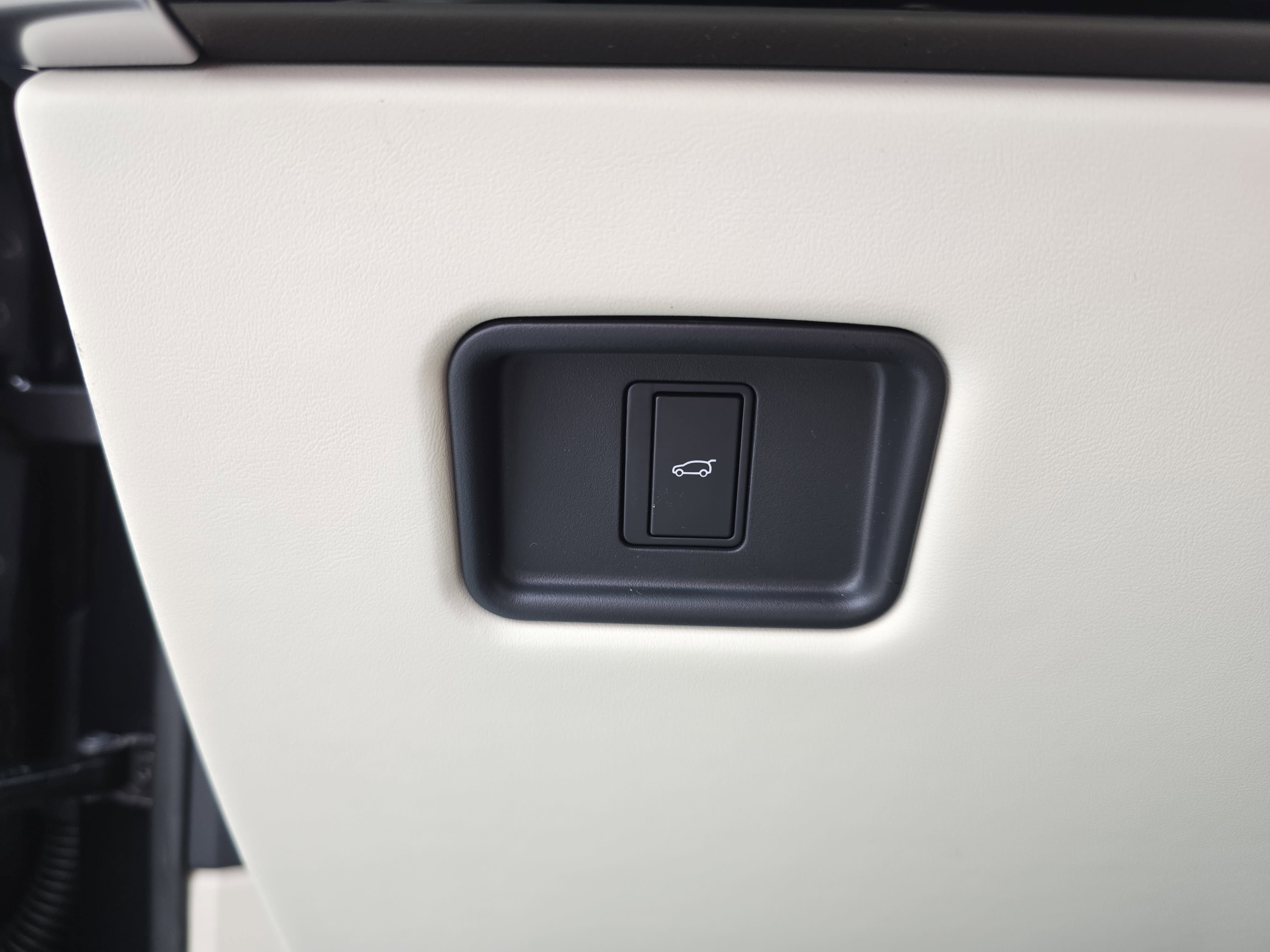 New 2026 Land Rover Range Rover SE AWD/4WD image 26
