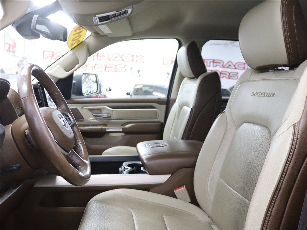 Used 2019 RAM 1500 Laramie AWD/4WD image 14