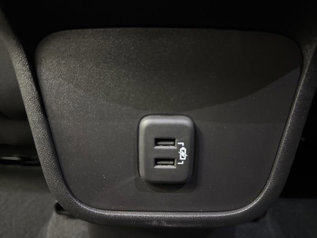 Used 2024 Chevrolet Equinox LT FWD image 24