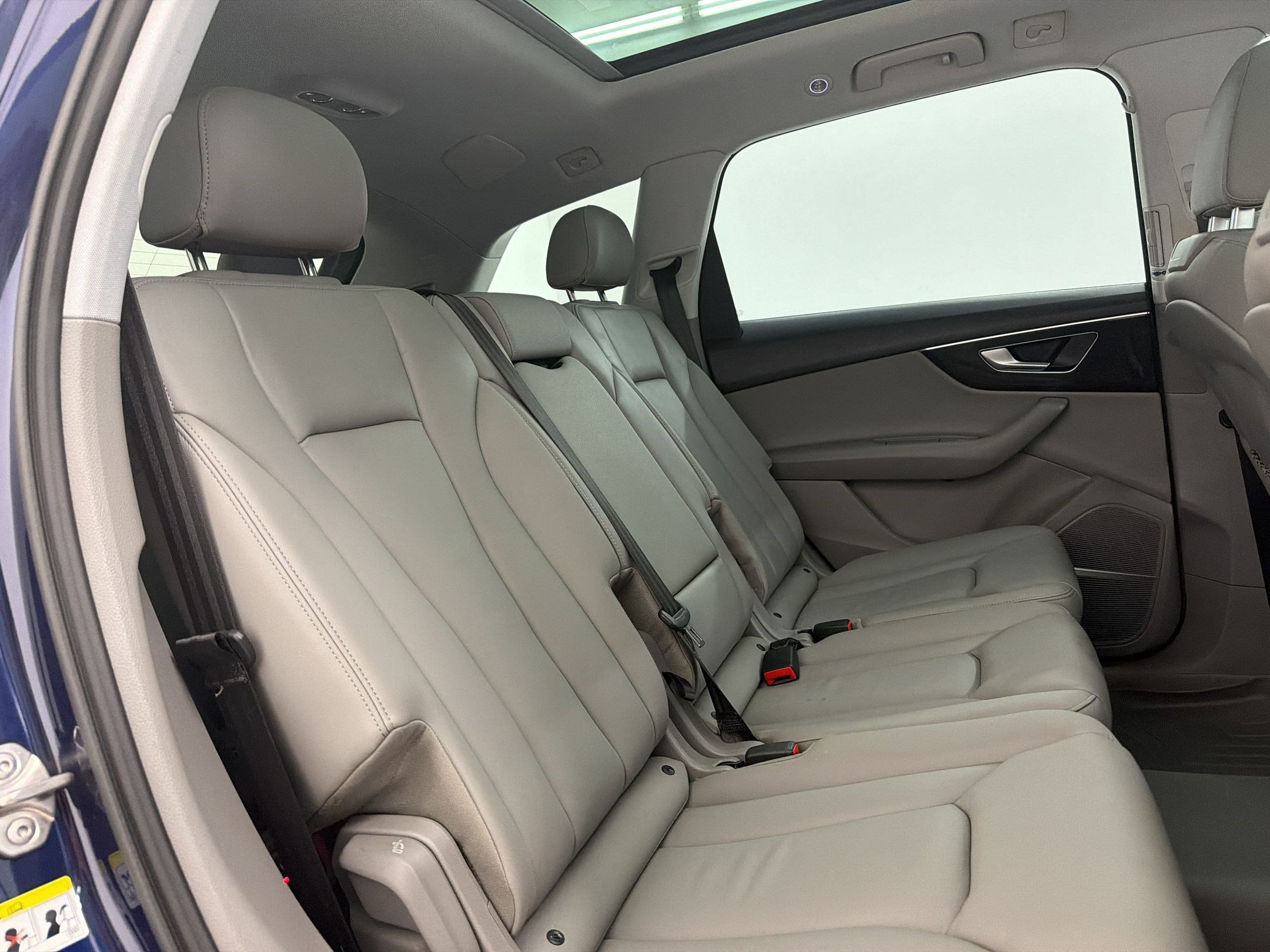 Used 2022 Audi Q7 3.0T Premium Plus AWD/4WD image 29