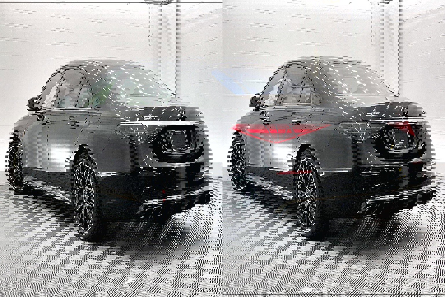 New 2026 Mercedes-Benz S 63 AMG S image 2