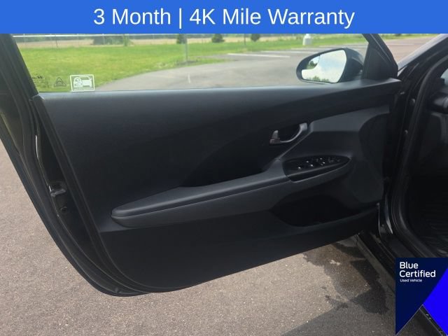 Used 2019 Hyundai Veloster 2.0 FWD image 20