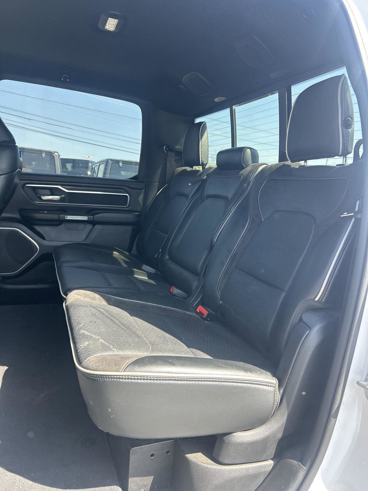 Used 2025 RAM 1500 Laramie image 7