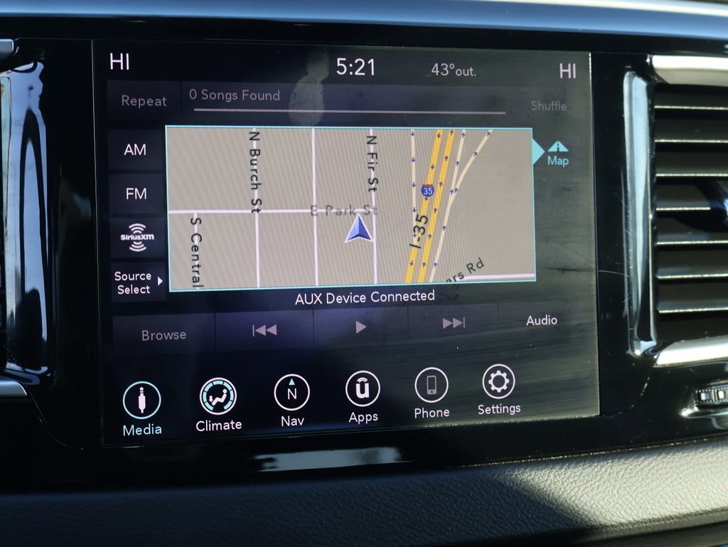 Used 2020 Chrysler Pacifica Touring w/ S Appearance Package image 46