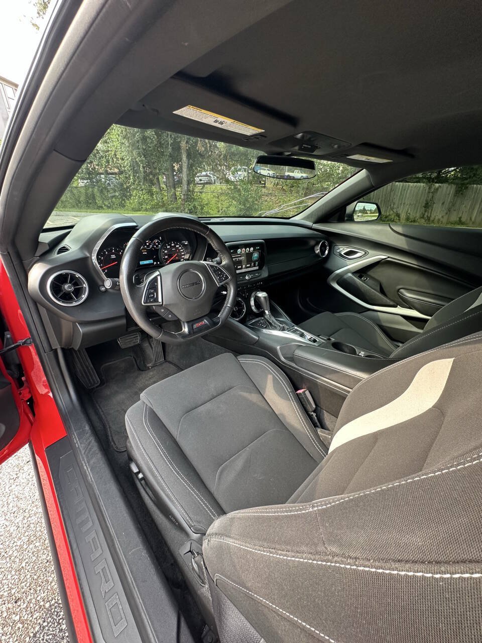 Used 2018 Chevrolet Camaro SS RWD image 9