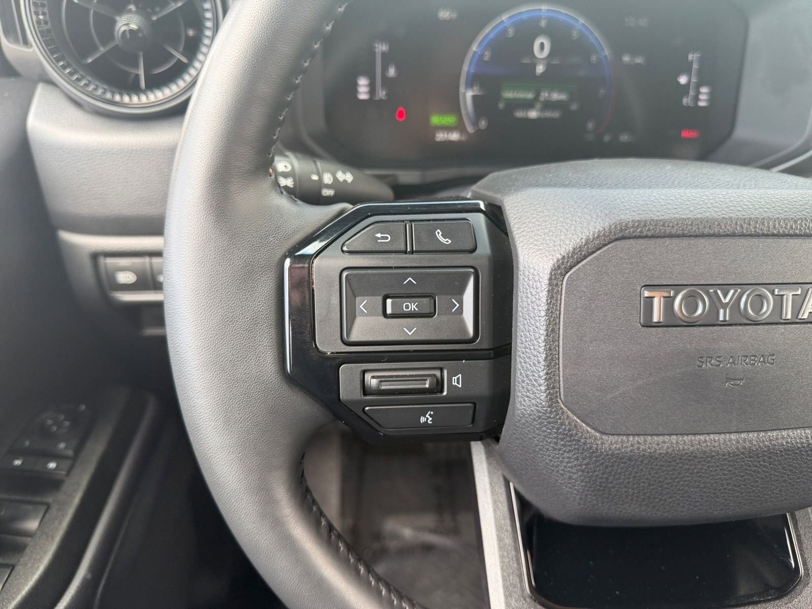 Certified 2025 Toyota Land Cruiser 1958 image 21