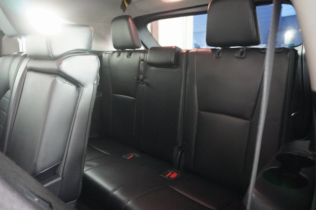 Used 2021 Toyota Highlander XLE image 33