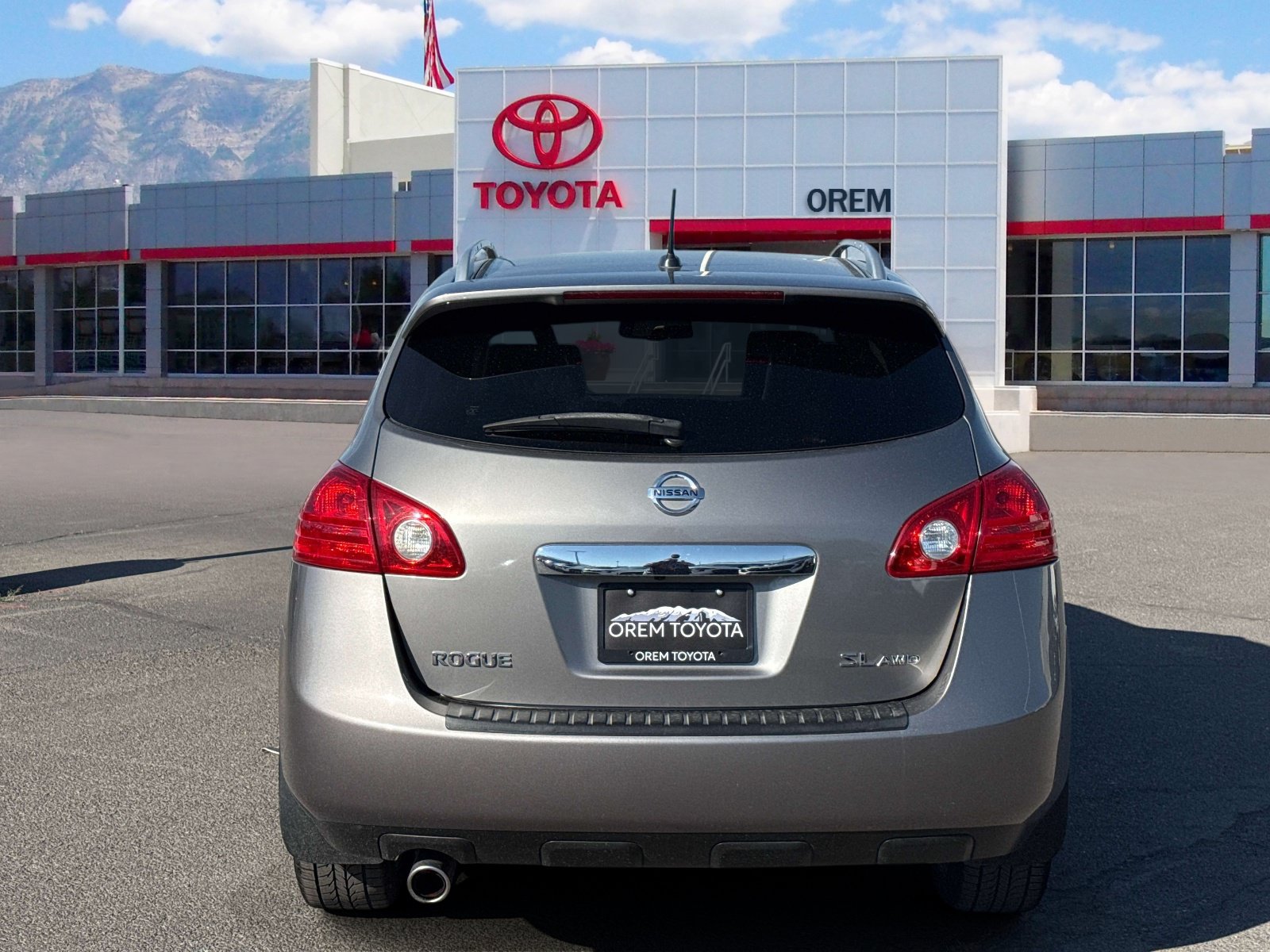 Used 2012 Nissan Rogue SL AWD/4WD image 4