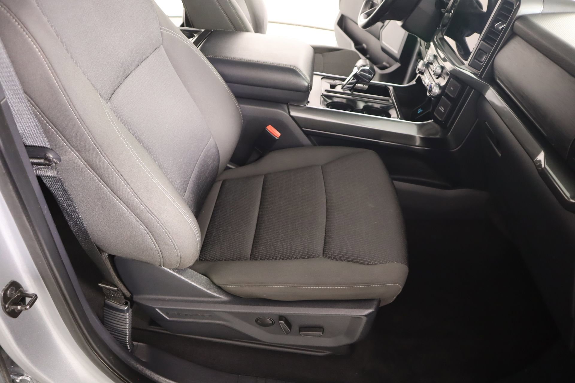 Used 2023 Ford F150 XLT w/ Equipment Group 302A High AWD/4WD image 15