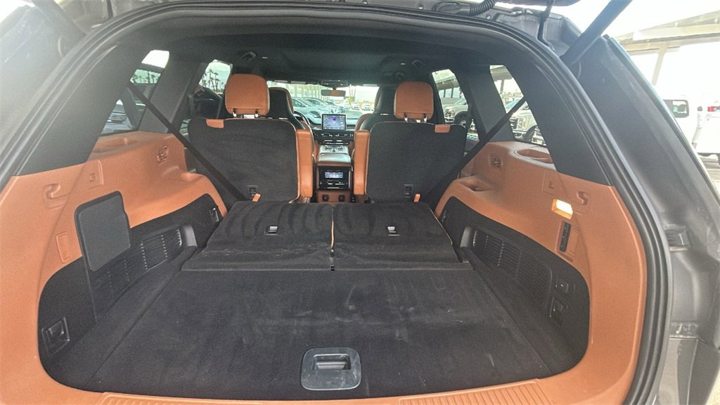 Used 2023 Lincoln Aviator Black Label image 21