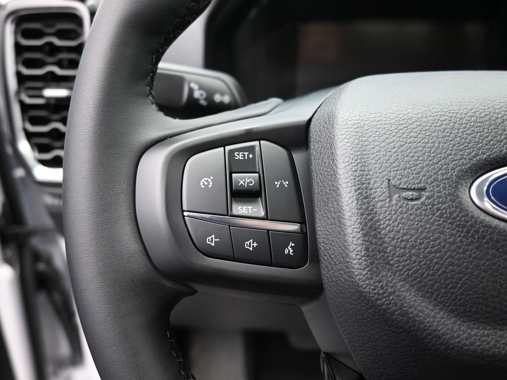 New 2025 Ford Ranger XLT w/ Equipment Group 301A High image 11