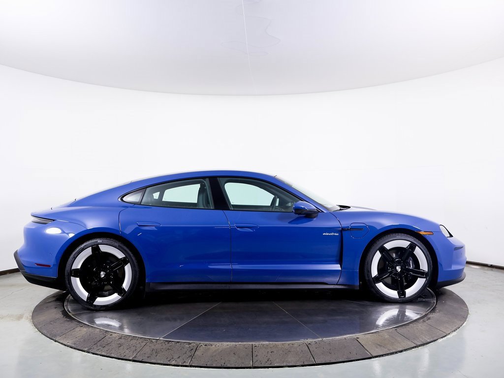 New 2025 Porsche Taycan image 29