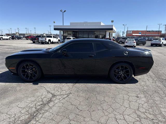Used 2021 Dodge Challenger R/T w/ Blacktop Package image 7