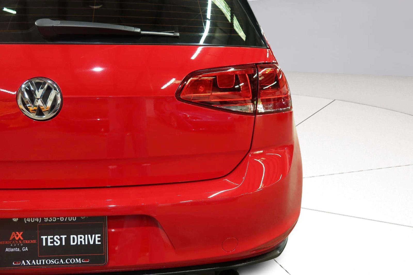 Used 2017 Volkswagen GTI 4-Door FWD image 7