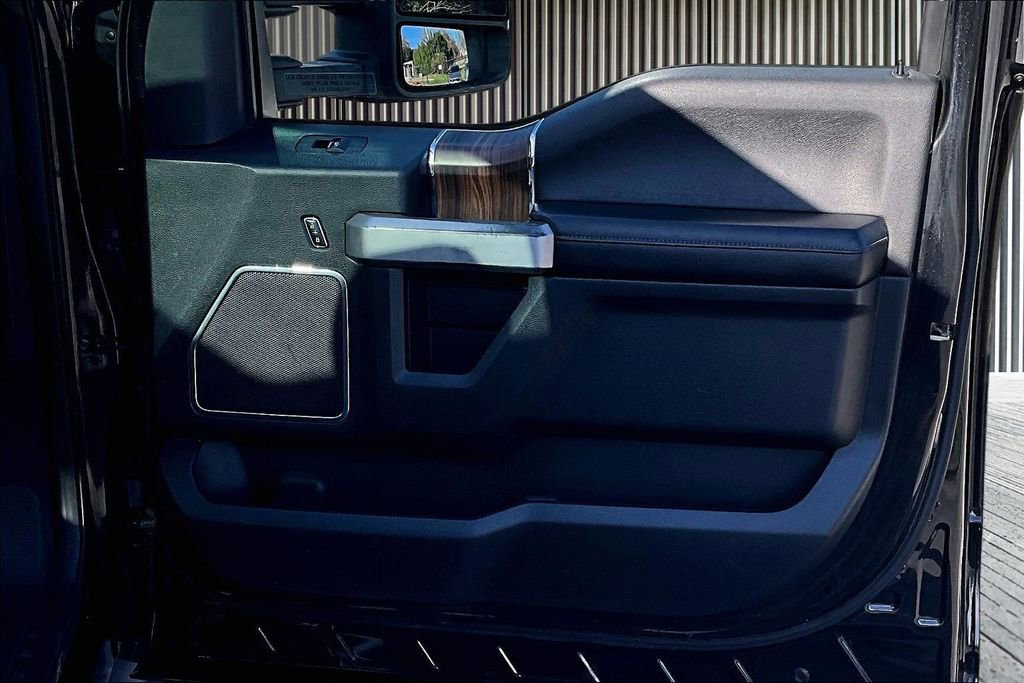 Used 2015 Ford F150 Lariat w/ Equipment Group 502A Luxury image 26