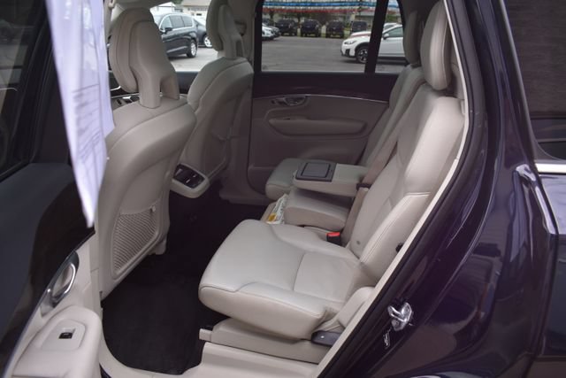 Used 2017 Volvo XC90 T6 Momentum w/ Convenience Package AWD/4WD image 34